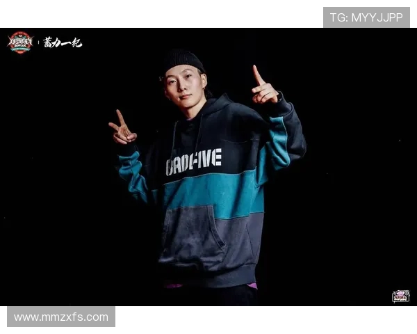 深圳攀岩队在世界街舞大赛中以83分稳居积分榜首位 深圳攀岩队在世界街舞大赛中以83分稳居积分榜首位