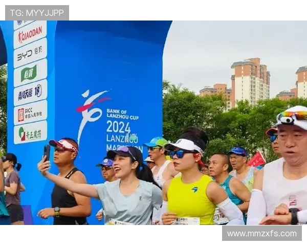 聚焦网球：探讨成都网球队在速度训练中的创新与挑战