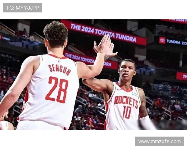 2005年火箭队与太阳队的经典对决回顾与精彩瞬间解析