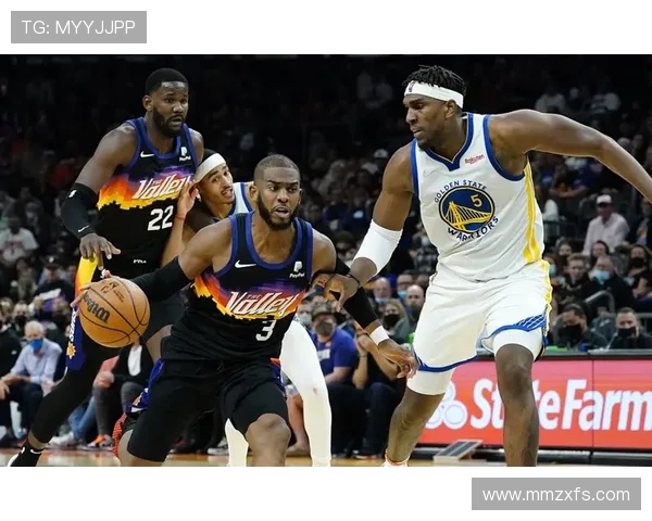 2016年圣诞大战勇士与骑士的巅峰对决回顾与精彩瞬间分析