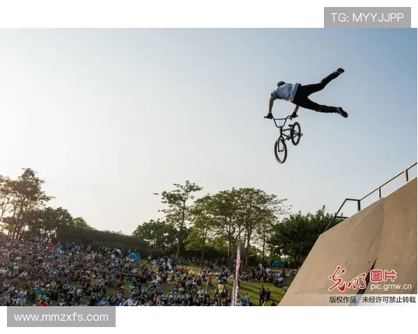 南京极限运动队的成长历程与嘉年华盛典的精彩瞬间回顾 南京极限运动队的成长历程与嘉年华盛典的精彩瞬间回顾