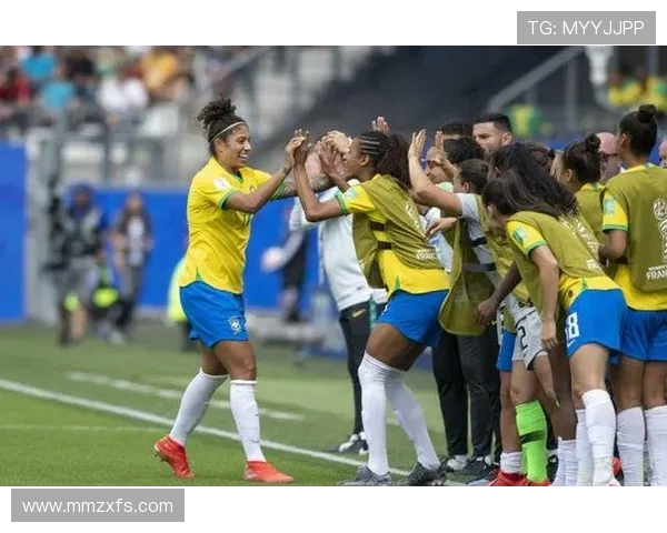 杭州排球队以94分领跑世界杯积分榜展现强劲实力和团队合作精神